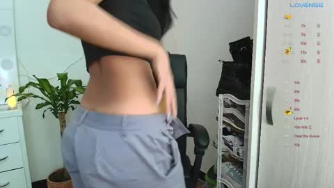 maaddy_ online show from 04-09-26, 03:28