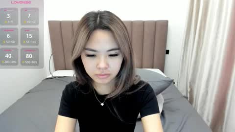 Snapshot of maakimita chatting on 11-28-25, 07:44 maakimita online show from 11-28-25, 07:44