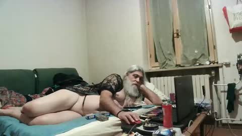 maax1970 online show from 11-02-25, 08:11