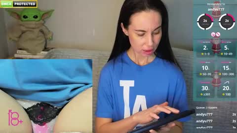 Snapshot of mabuhay_girl chatting on 01-12-25, 02:24 You let people into your sea and they kill your fish online show from 01-12-25, 02:24