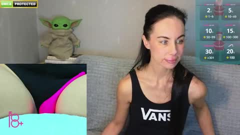 Snapshot of mabuhay_girl chatting on 01-12-25, 11:36 You let people into your sea and they kill your fish online show from 01-12-25, 11:36