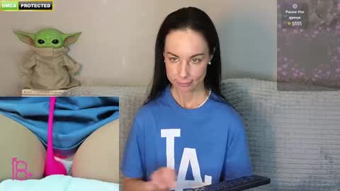 Snapshot of mabuhay_girl chatting on 03-10-25, 12:18 You let people into your sea and they kill your fish online show from 03-10-25, 12:18