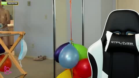 Snapshot of mabuhay_girl chatting on 03-01-26, 07:38 You let people into your sea and they kill your fish online show from 03-01-26, 07:38