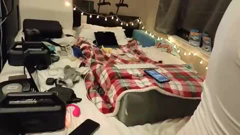 Snapshot of mac1119 chatting on 01-17-26, 10:09 mac1119 online show from 01-17-26, 10:09