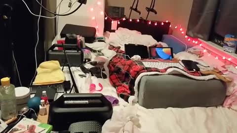 Snapshot of mac1119 chatting on 02-08-26, 05:55 mac1119 online show from 02-08-26, 05:55