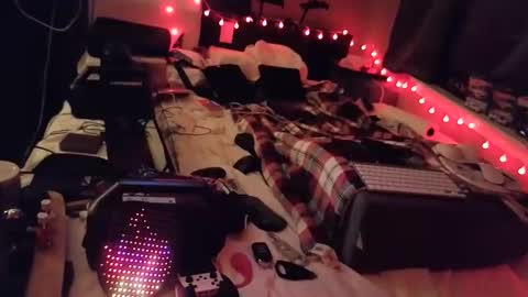 Snapshot of mac1119 chatting on 03-08-26, 09:35 mac1119 online show from 03-08-26, 09:35