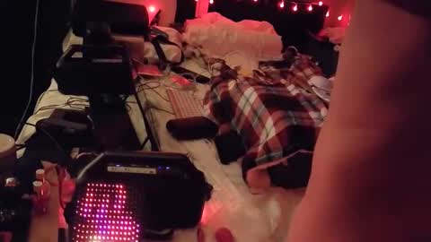 Snapshot of mac1119 chatting on 03-09-26, 04:38 mac1119 online show from 03-09-26, 04:38