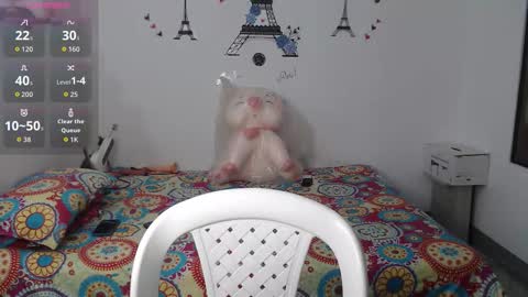 macarena_05_ online show from 09-13-25, 01:00