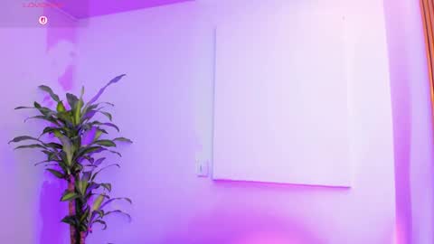 Snapshot of macarenasmith1 chatting on 12-16-25, 11:48 macarenasmith1 online show from 12-16-25, 11:48