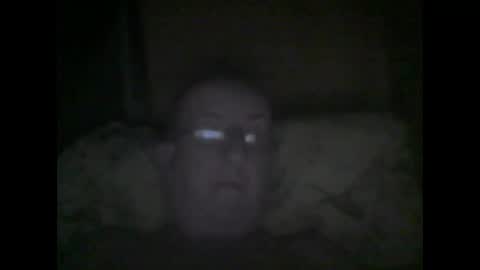 Snapshot of macbewdekan25 chatting on 10-31-25, 05:52 macbewdekan25 online show from 10-31-25, 05:52