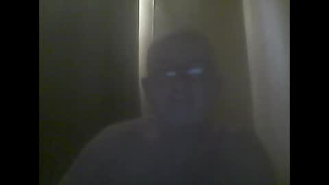 macbewdekan25 online show from 04-26-26, 08:01