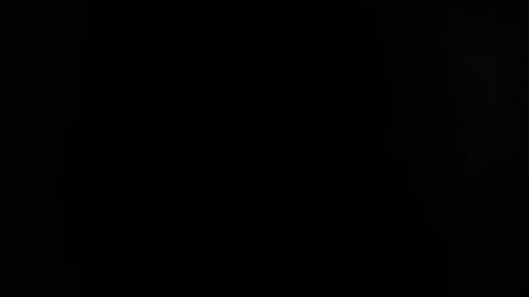 Snapshot of macgine chatting on 02-10-26, 06:45 Laura online show from 02-10-26, 06:45