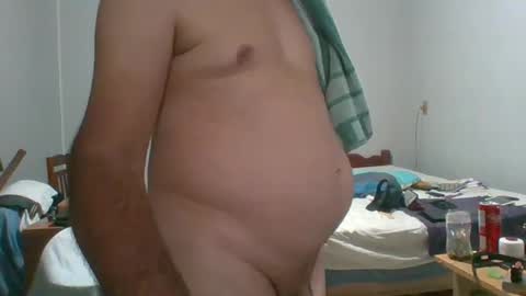 MACHOLIVRE online show from 02-01-25, 03:18