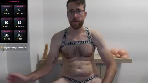 Snapshot of machohiberiko chatting on 11-21-25, 02:27 Jota online show from 11-21-25, 02:27