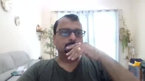 Snapshot of mackbe chatting on 07-22-26, 09:56 Mackbe online show from 07-22-26, 09:56