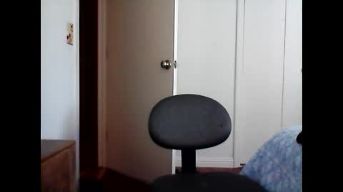 mackdocc001 online show from 12-13-24, 04:05