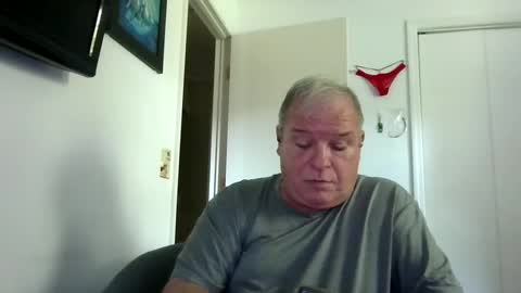 mackdocc001 online show from 09-17-25, 08:10