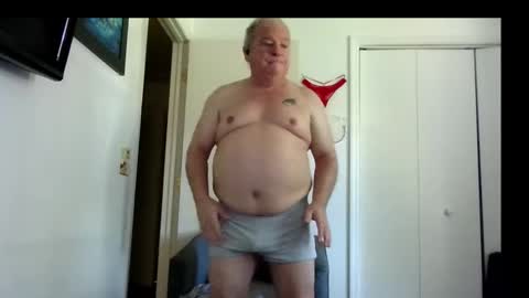 mackdocc001 online show from 10-23-25, 05:01