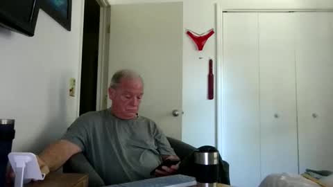 mackdocc001 online show from 04-21-26, 06:01