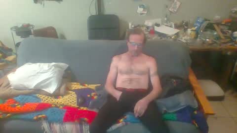 Snapshot of mackdog1369 chatting on 02-10-25, 05:41 mackdog1369 online show from 02-10-25, 05:41