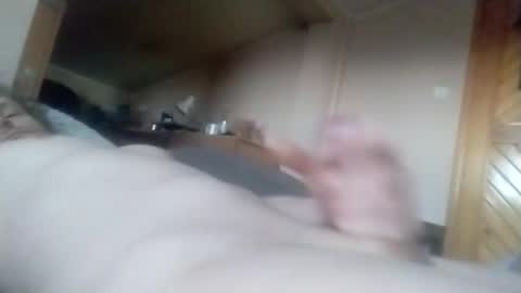 Snapshot of mackenss20 chatting on 02-16-26, 06:53 Makan online show from 02-16-26, 06:53