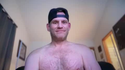 Snapshot of mackincaliallday chatting on 10-26-25, 08:53 MackinCaliAllDay online show from 10-26-25, 08:53