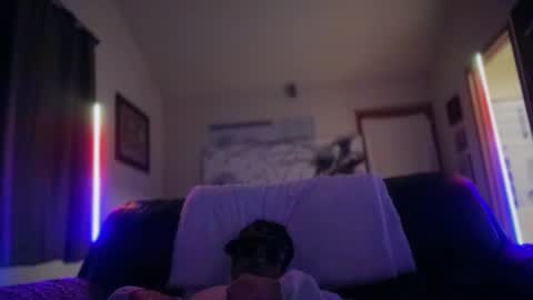 Snapshot of mackincaliallday chatting on 10-28-25, 10:19 MackinCaliAllDay online show from 10-28-25, 10:19