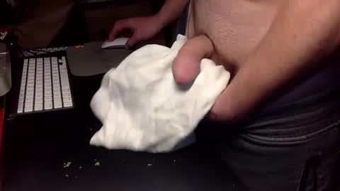 MacLowe online show from 11-22-25, 11:31