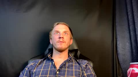 Snapshot of macsheridan chatting on 09-19-25, 12:02 Mac online show from 09-19-25, 12:02