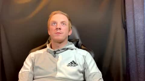 Snapshot of macsheridan chatting on 09-25-25, 11:19 Mac online show from 09-25-25, 11:19