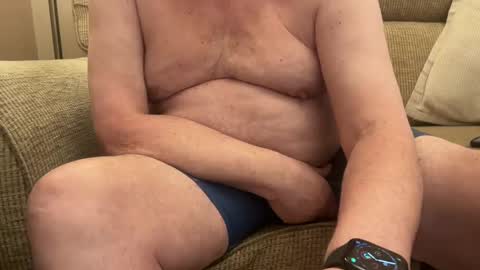 Snapshot of mad4itstill chatting on 02-20-25, 06:57 Ivor online show from 02-20-25, 06:57