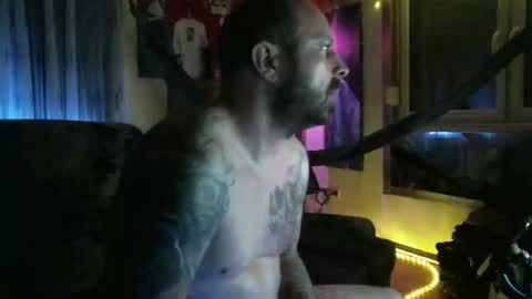 Snapshot of mad_dem0n chatting on 02-28-25, 03:04 Manuel online show from 02-28-25, 03:04