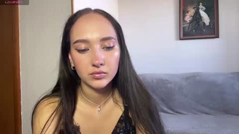 Snapshot of madalyneaks chatting on 06-24-26, 05:17 Lilo online show from 06-24-26, 05:17