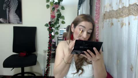 Dalila online show from 02-06-25, 12:26