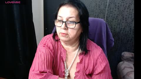 Snapshot of madam_sanjanne chatting on 01-21-25, 06:00 Madam Sanjanne online show from 01-21-25, 06:00