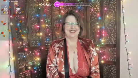 Snapshot of madam_verity chatting on 12-24-24, 02:21 Madam Verity online show from 12-24-24, 02:21