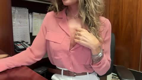madame_andi online show from 07-20-26, 12:07