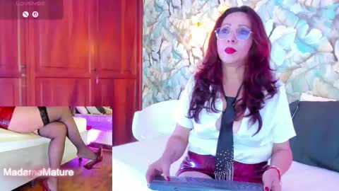 Snapshot of madame_angelic_1 chatting on 11-27-25, 04:03 Madam Angelic online show from 11-27-25, 04:03