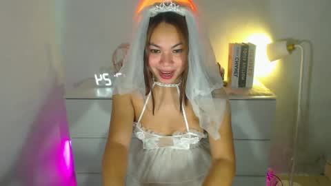 Snapshot of madame_ivy chatting on 07-01-26, 05:31 Ivy online show from 07-01-26, 05:31