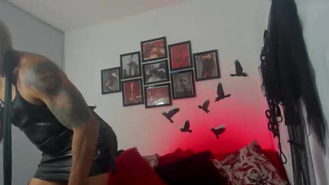 Madame lilith online show from 11-04-25, 02:54