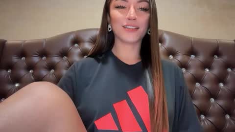 Snapshot of madammistressdominatrixxx chatting on 01-13-26, 11:32 Alison Kloss online show from 01-13-26, 11:32