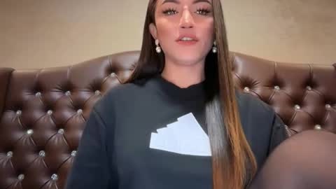 Snapshot of madammistressdominatrixxx chatting on 02-24-26, 01:58 Alison Kloss online show from 02-24-26, 01:58