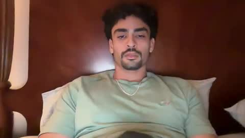 Snapshot of maddaewg101 chatting on 11-07-25, 06:13 maddaewg101 online show from 11-07-25, 06:13