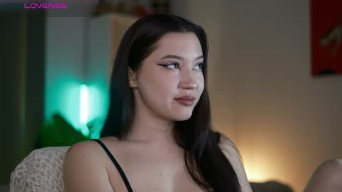 Snapshot of maddi_s_here chatting on 04-14-26, 11:44 Maddi online show from 04-14-26, 11:44