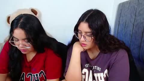 Snapshot of maddie_and_chelsea_ chatting on 01-12-25, 10:43 Maddie and Chelsea online show from 01-12-25, 10:43