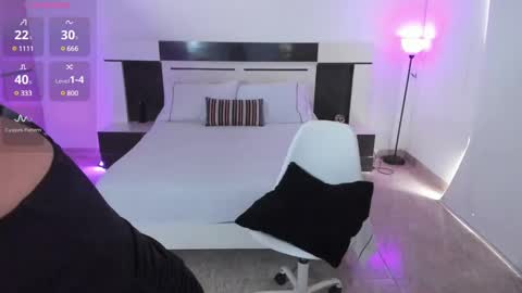 Maddie  online show from 03-11-25, 02:29