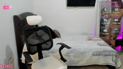 Snapshot of maddie_foxx chatting on 03-14-26, 12:10 Maddie online show from 03-14-26, 12:10