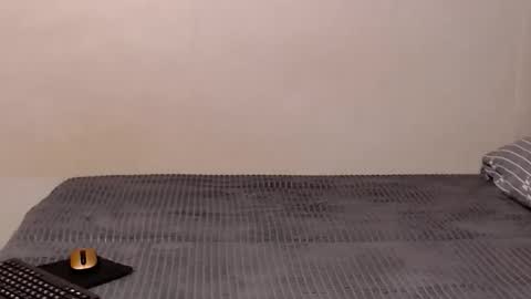 maddieandjason online show from 10-18-25, 07:09