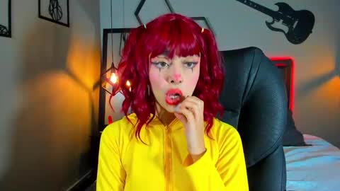 Snapshot of maddiiebrooks chatting on 01-19-25, 09:34 Maddie online show from 01-19-25, 09:34