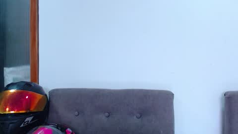 Snapshot of maddiiebrooks chatting on 10-10-25, 01:54 Maddie online show from 10-10-25, 01:54